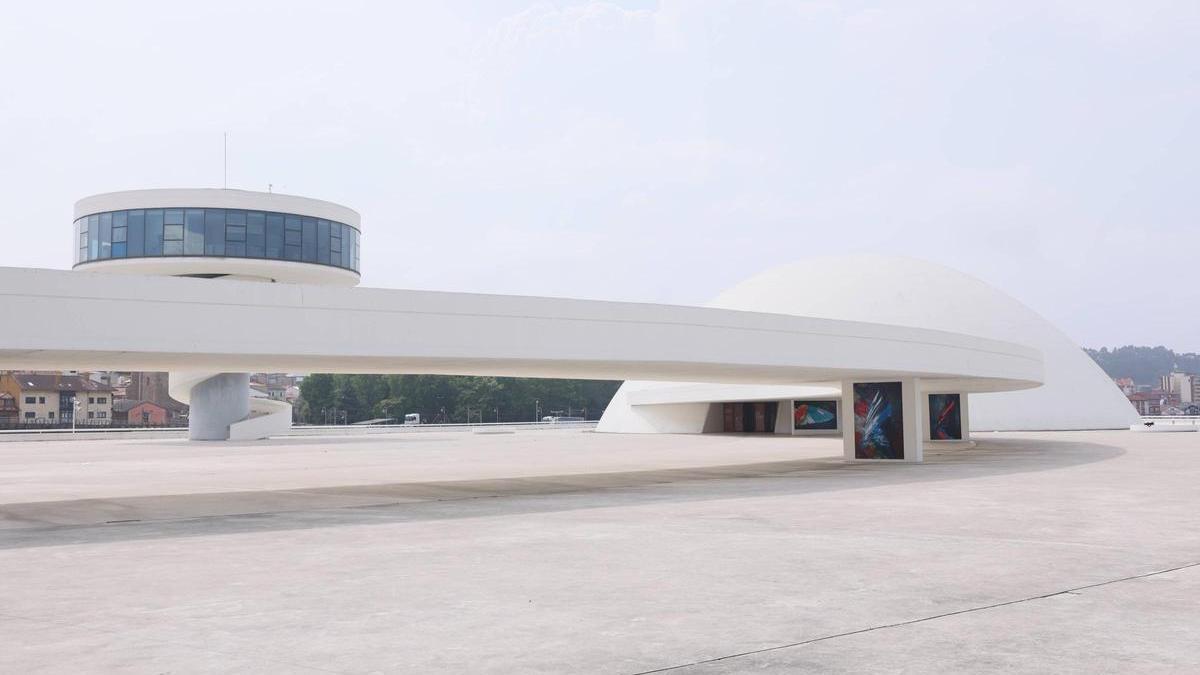 La plaza del Niemeyer