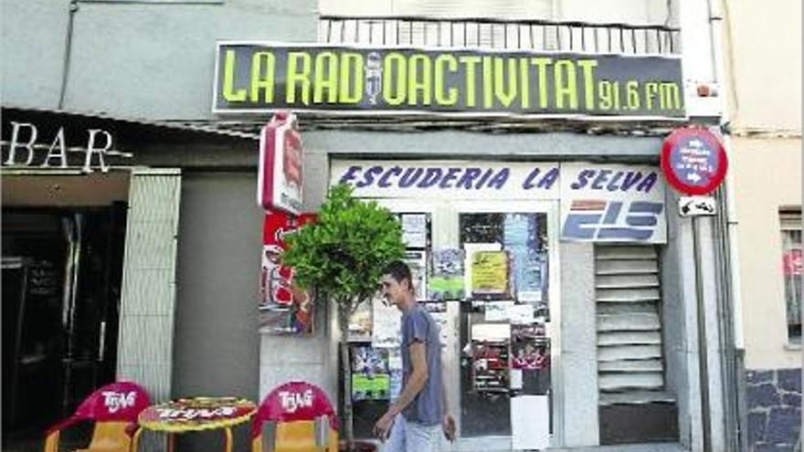 L&#039;exterior de l&#039;emissora local de Santa Coloma de Farners,  en una imatge d&#039;arxiu.