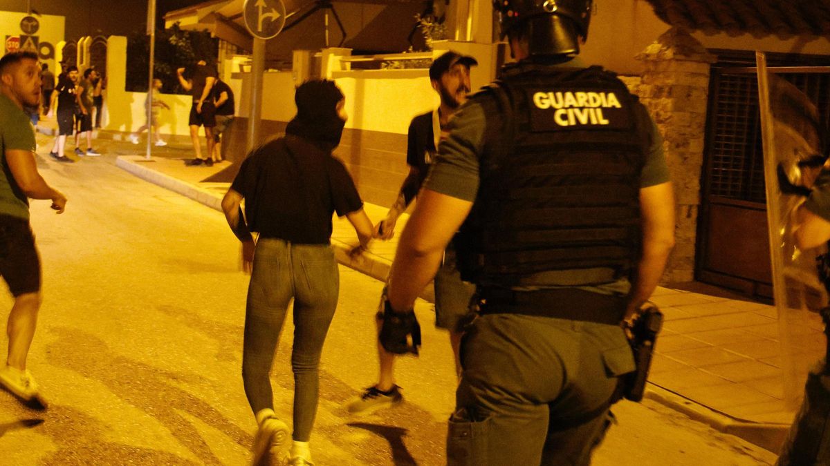 La Guardia Civil ya tenía en el punto de mira al grupo ultra que llama a  reunir con Alá  a los migrantes en Torre Pacheco