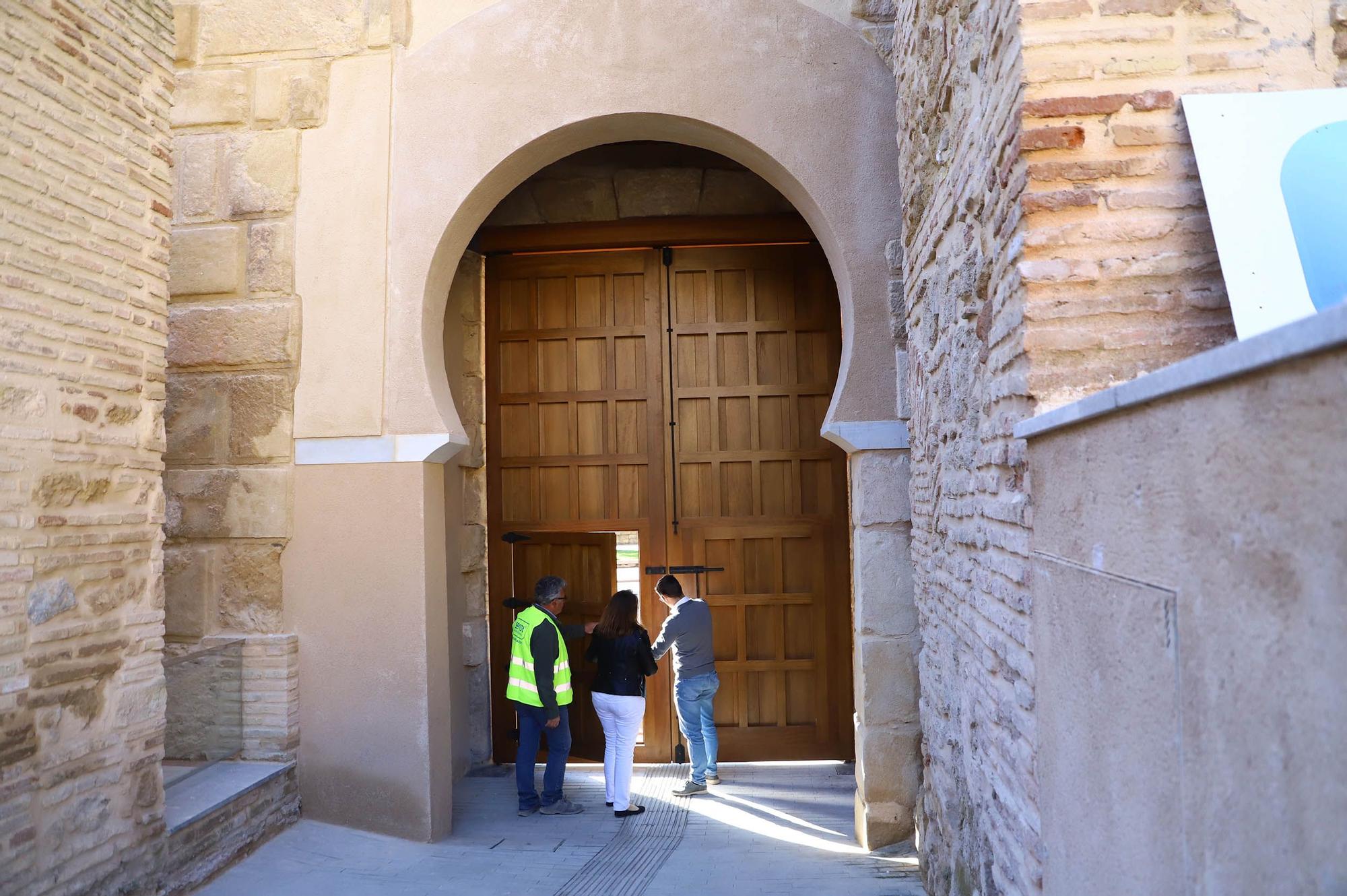 Restaurada la puerta barroca del Alcázar de los Reyes Cristianos de Córdoba