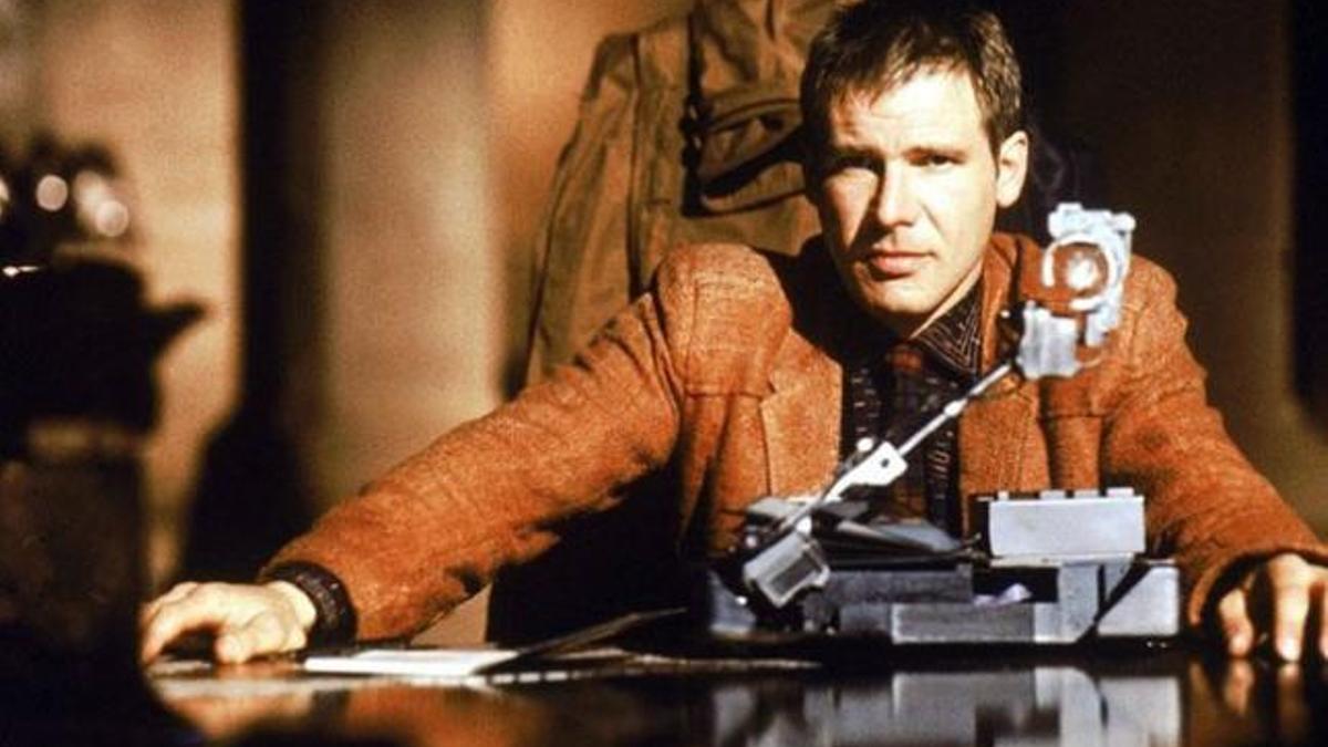 Fotograma de 'Blade Runner', con Harrison Ford.
