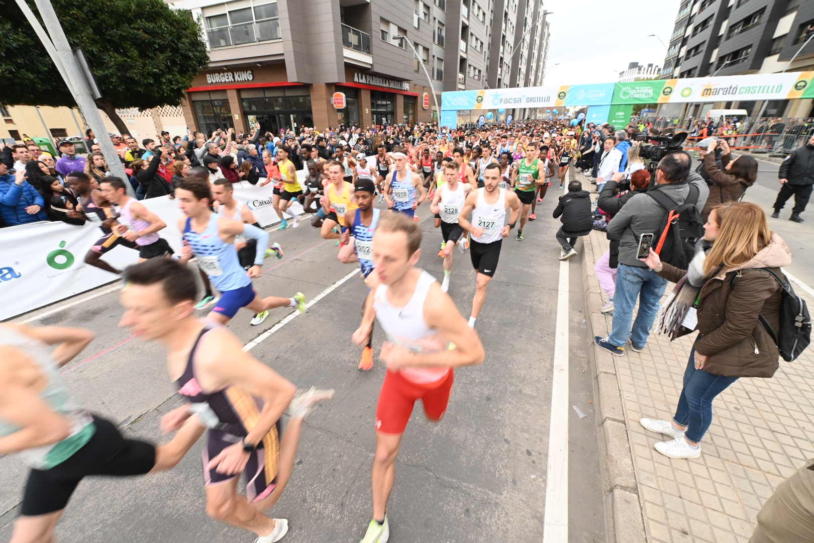 Búscate en las fotos: Las mejores imágenes del Marató bp y el 10K Facsa 2024 de Castelló