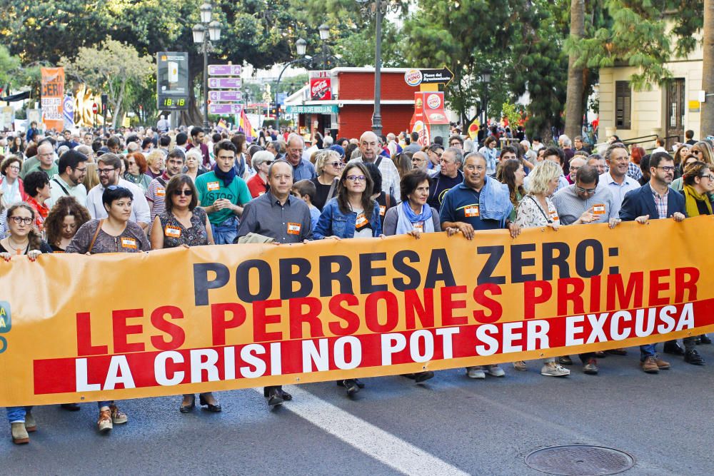 Manifestación de la plataforma Pobreza Cero en Valencia