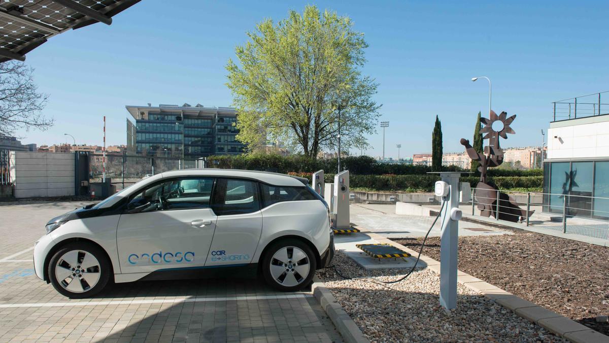 Primera vuelta a España en coche eléctrico