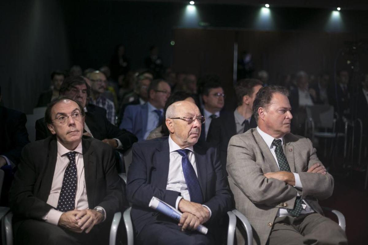 Foro "China, una oportunidad para Occidente" en el Club Prensa Asturiana de LA NUEVA ESPAÑA
