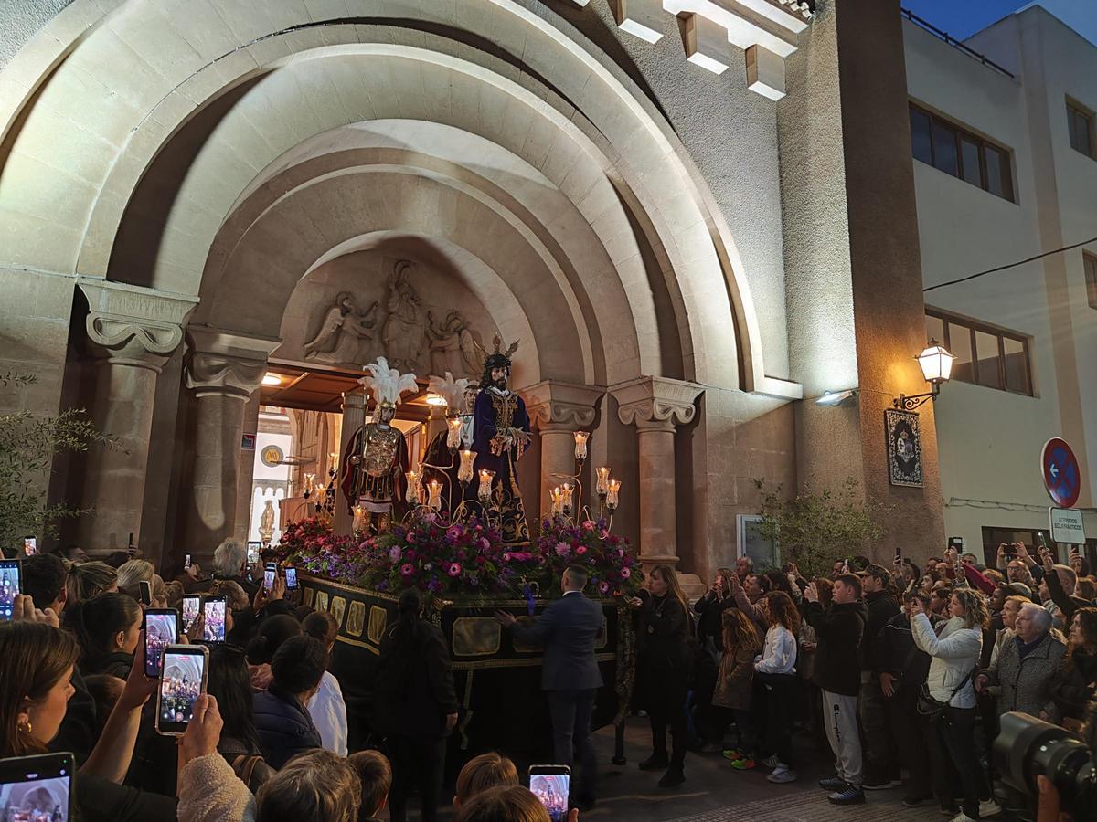 La estación de penitencia de la Cofradía de Jesús Cautivo en Ibiza