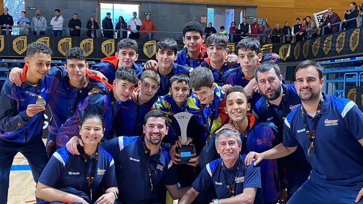 La selección Infantil Masculina de la Comunitat Valenciana es subcampeona de España tras hacerse con la medalla de plata en el Campeonato de España Infantil y Cadete de Selecciones Autonómicas.