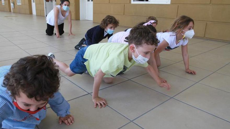 Menores en una actividad del Campamento Amencer. |   // I.O.