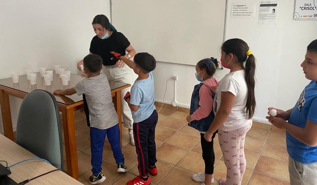 Enseñar a través juego es una forma natural de aprendizaje