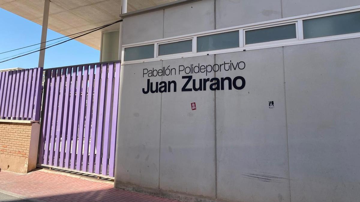 Pabellón Juan Zurano.