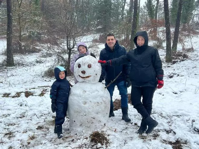 Nieva en las cúspides de Galicia