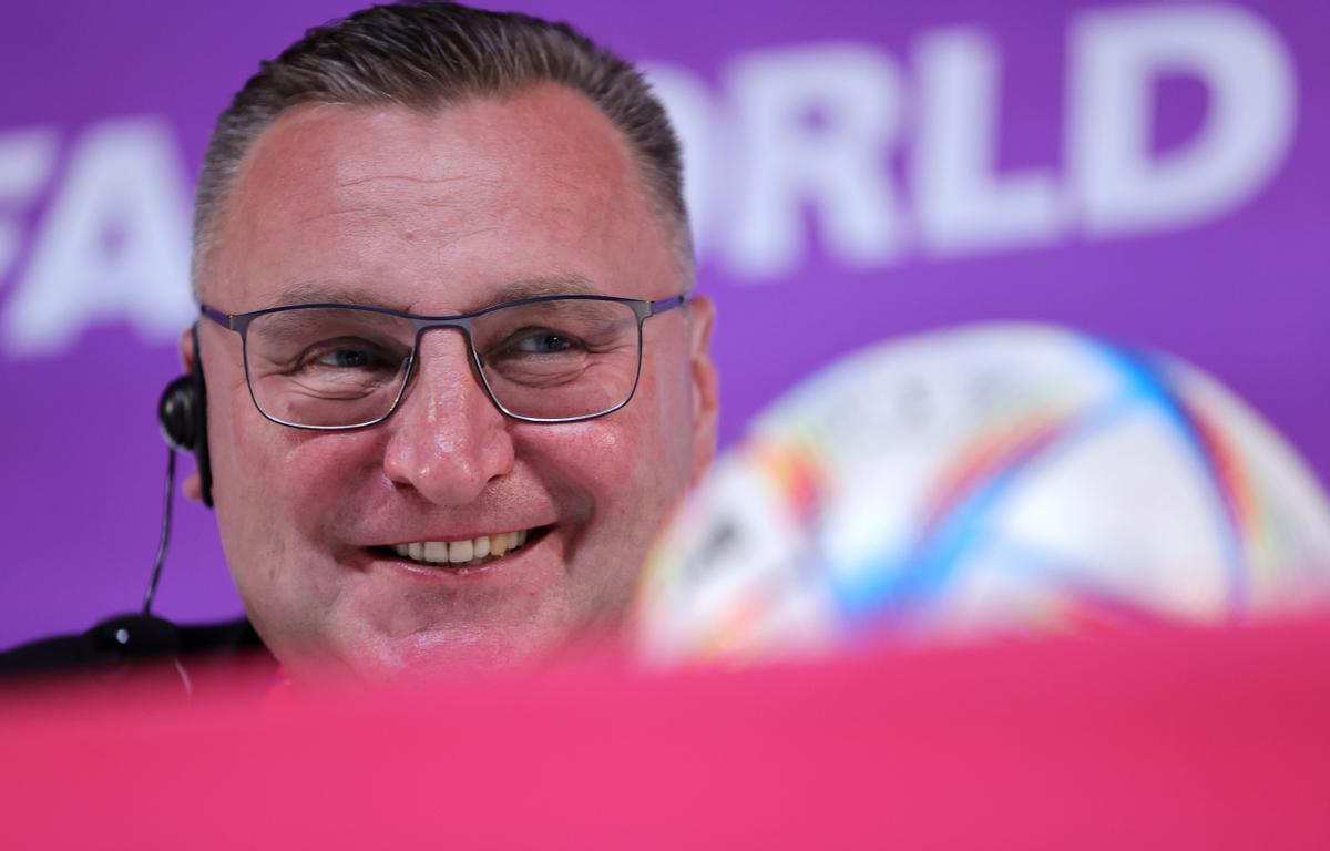 Czeslaw Michniewicz, en la rueda de prensa previa al encuentro contra Argentina.