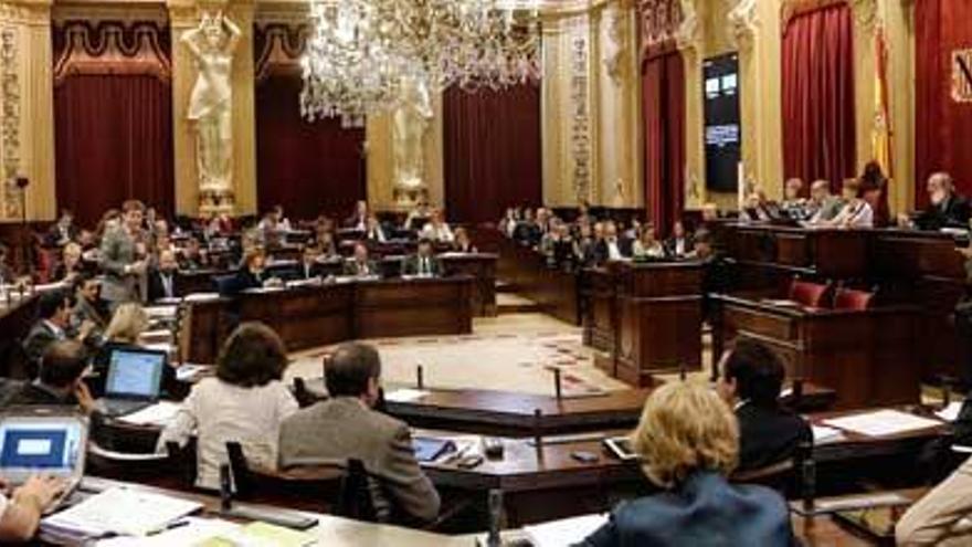 Imagen del Parlament durante un pleno de la presente legislatura.