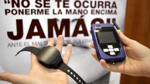 Les polseres antiacostament es podran utilitzar per controlar violadors