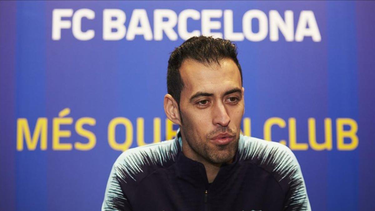 Sergio Busquets, en un momento de la entrevista con SPORT