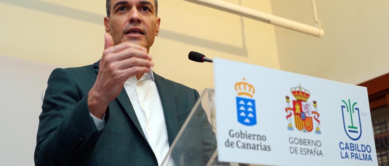 Sánchez anuncia la exención tributaria de las ayudas por vivienda a los afectados por el volcán de La Palma