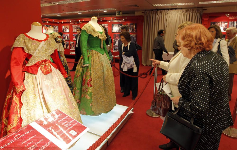 Exposición histórica de trajes de falleras mayores de València