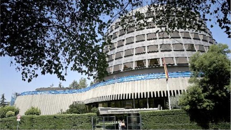Els magistrats es van reunir ahir al Tribunal Constitucional per analitzar les mesures en contra del desafiament del Parlament de Catalunya.
