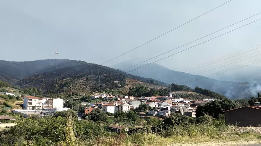 Video | El fuego visto desde Caminomorisco