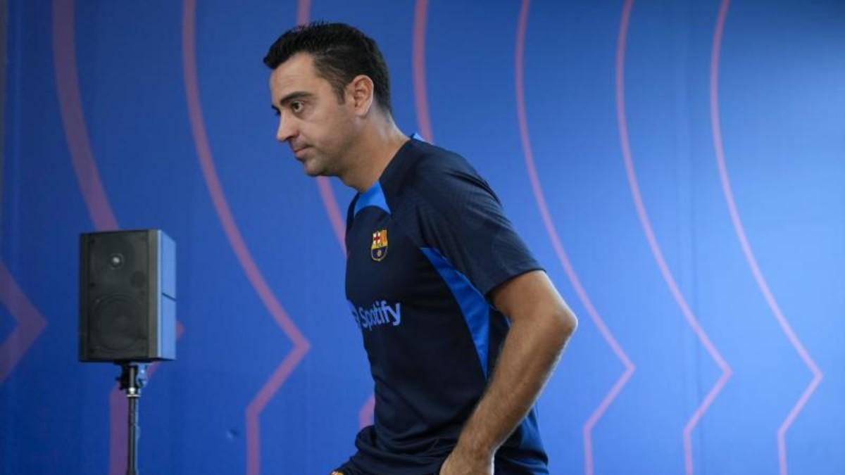 Xavi: "Es muy pronto, pero ya estamos trabajando en el mercado de enero"