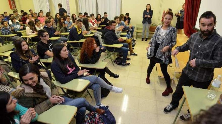 Sotelo y Mandado en la charla con los alumnos. // Gustavo Santos