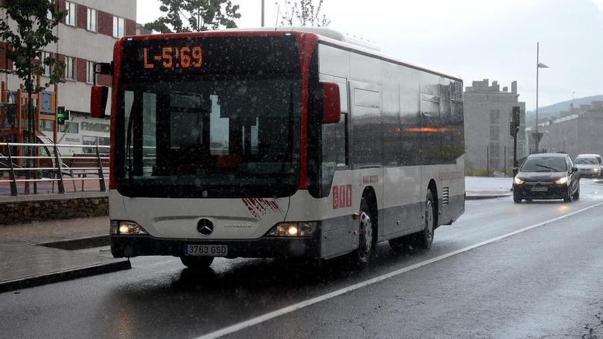 Uno de los autobuses urbanos de Pontevedra en la actualidad.