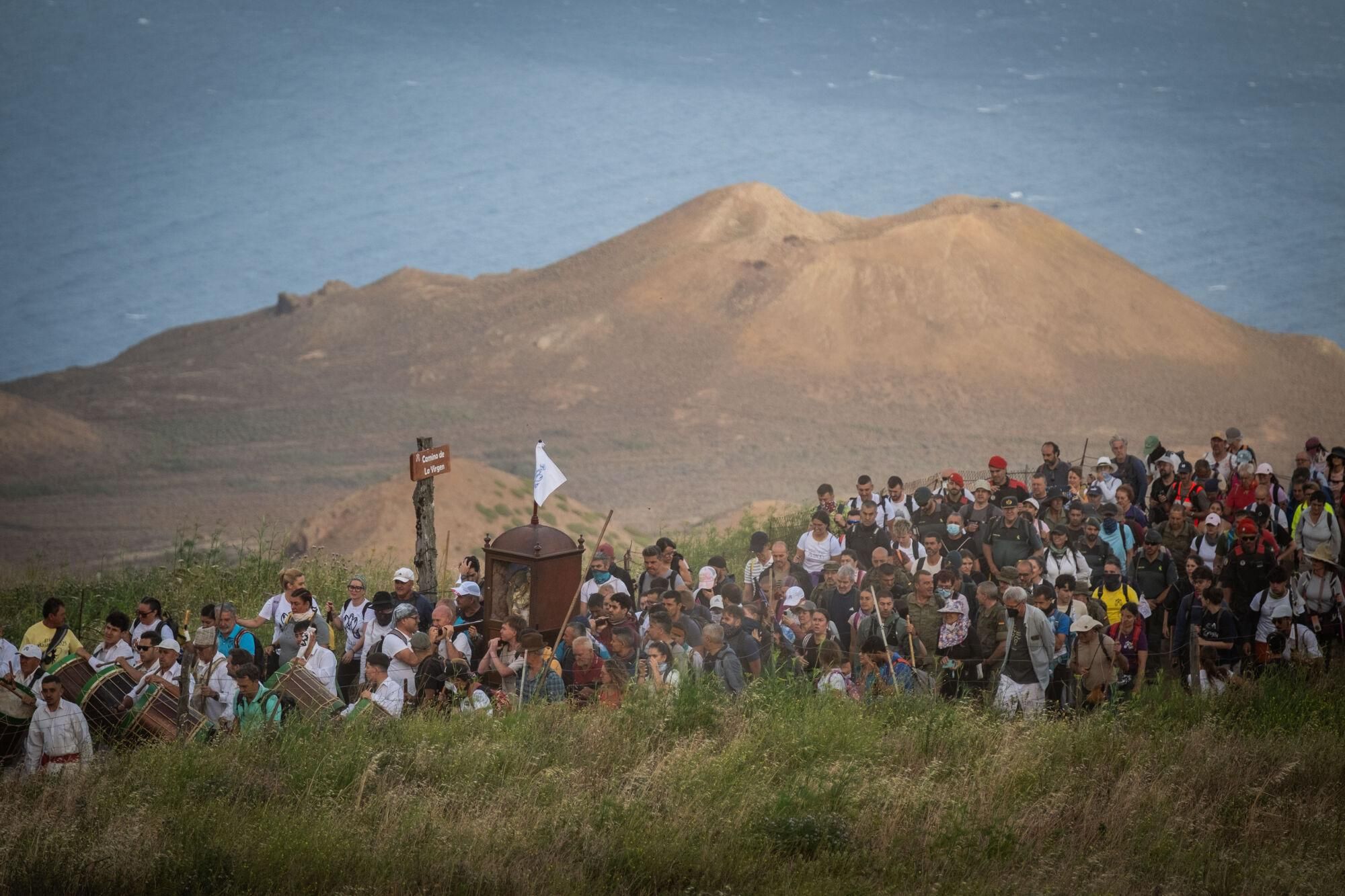 Bajada de la Virgen de Los Reyes en el Hierro