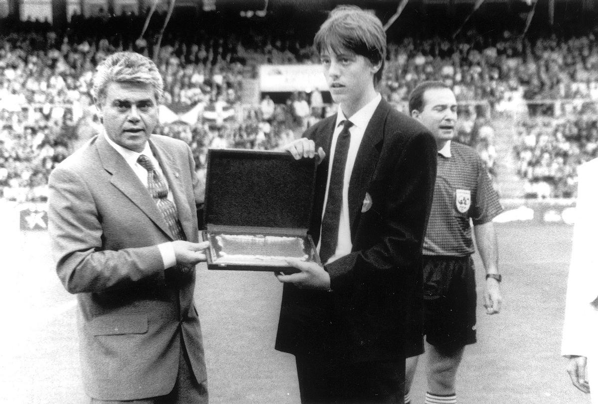 Homenaje que recibió en Balaídos, del Real Club Celta