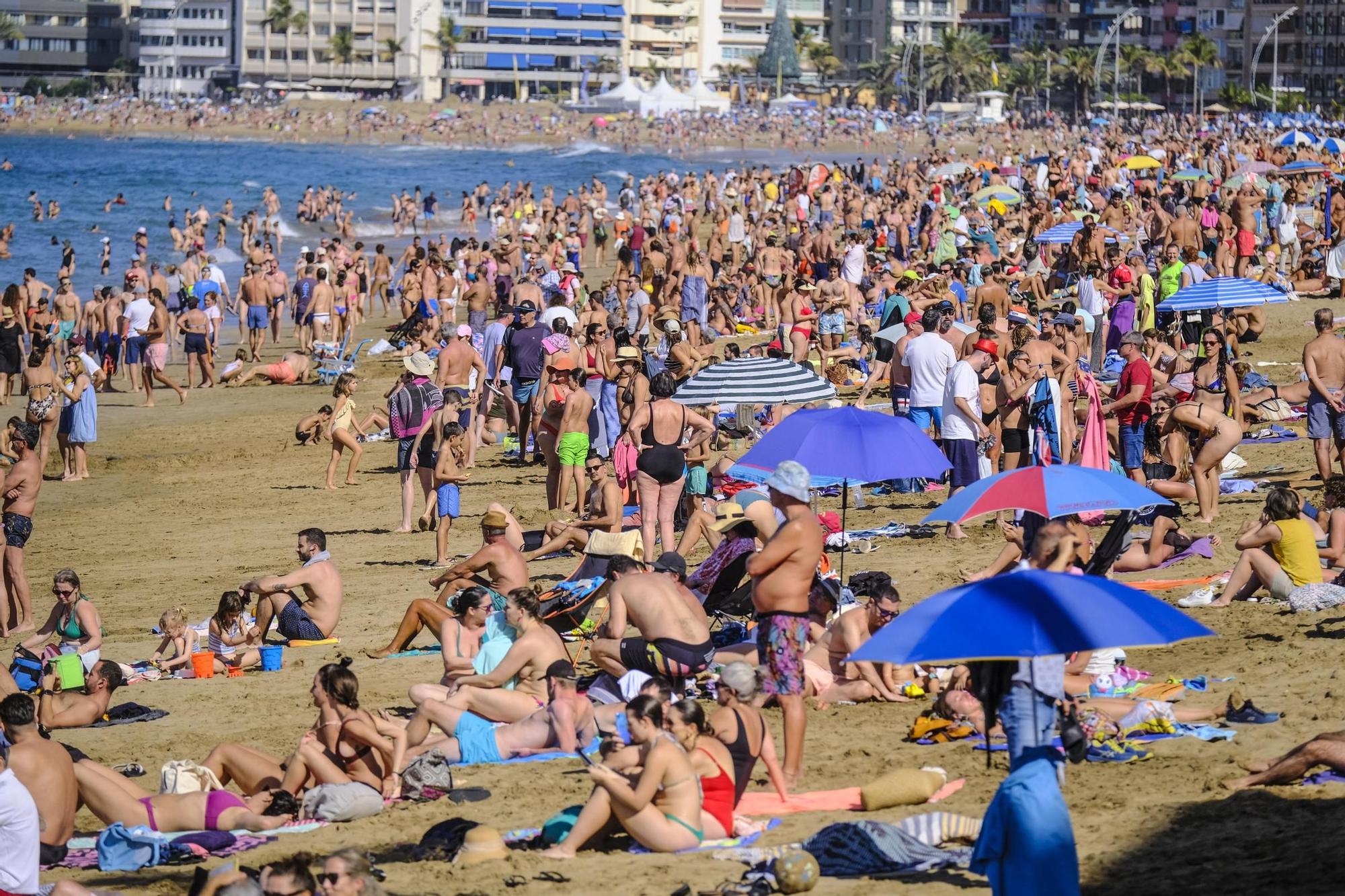 Playa de Las Canteras en año nuevo