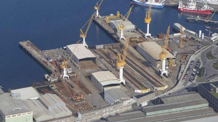 Vista aérea del astillero vigués Hijos de J. Barreras, sin barcos desde junio de 2011. // Ricardo Grobas