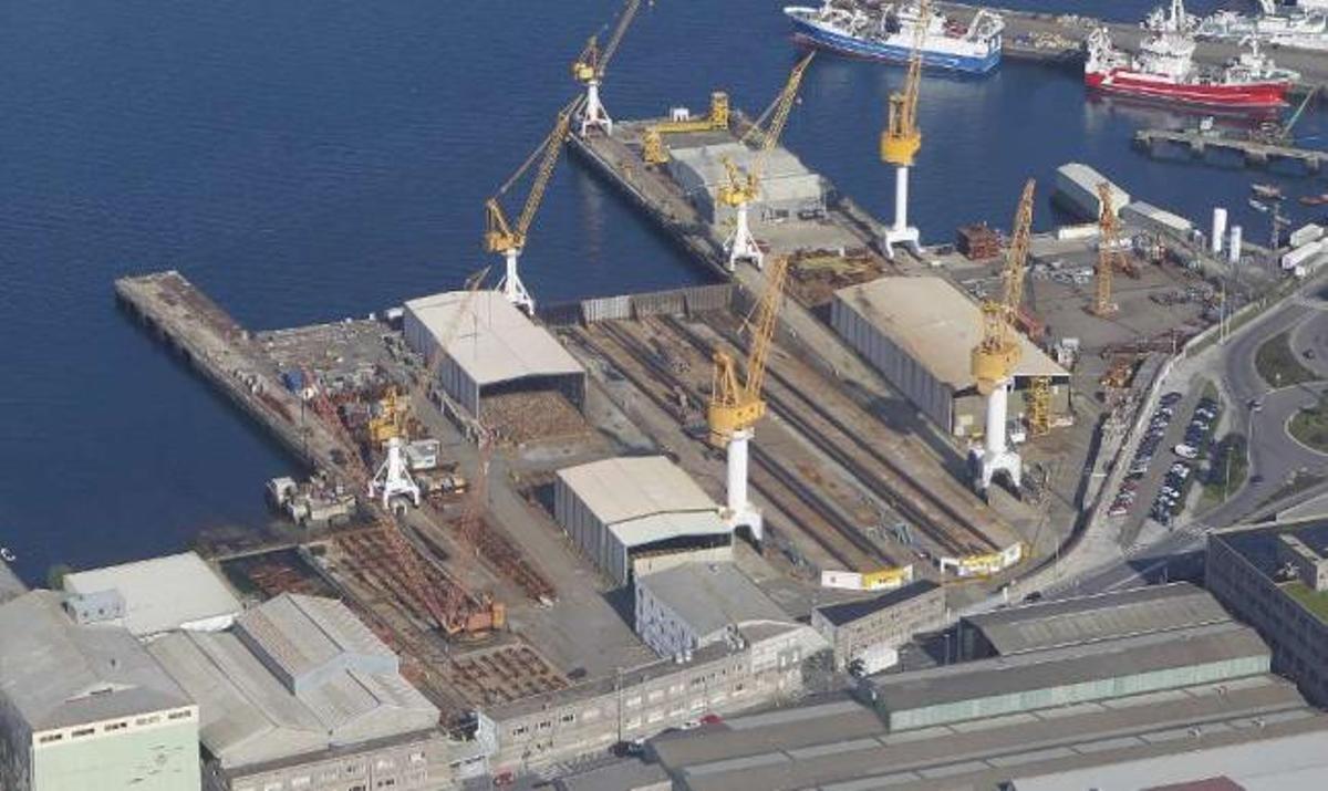 Vista aérea del astillero vigués Hijos de J. Barreras, sin barcos desde junio de 2011.  // Ricardo Grobas