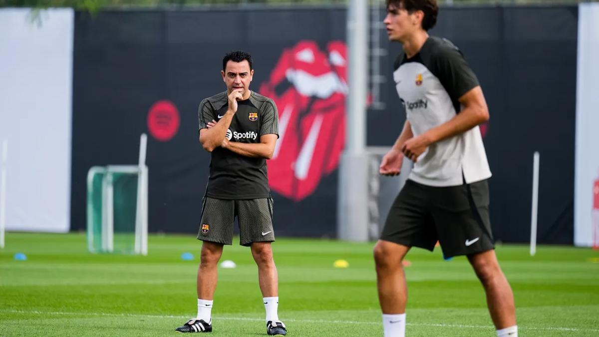 Xavi: "A los jovenes les veo la cara y tienen hambre"