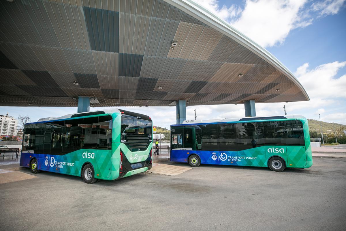 Nuevos autobuses eléctricos de Ibiza.