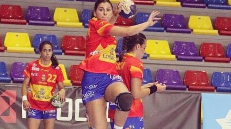 Paula Valdivia con la camiseta de la Selección