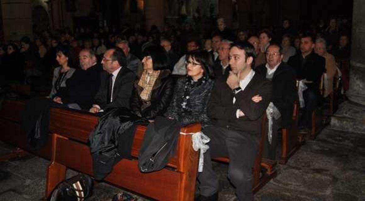 Invitación a vivir la Semana Santa en la iglesia y en la calle