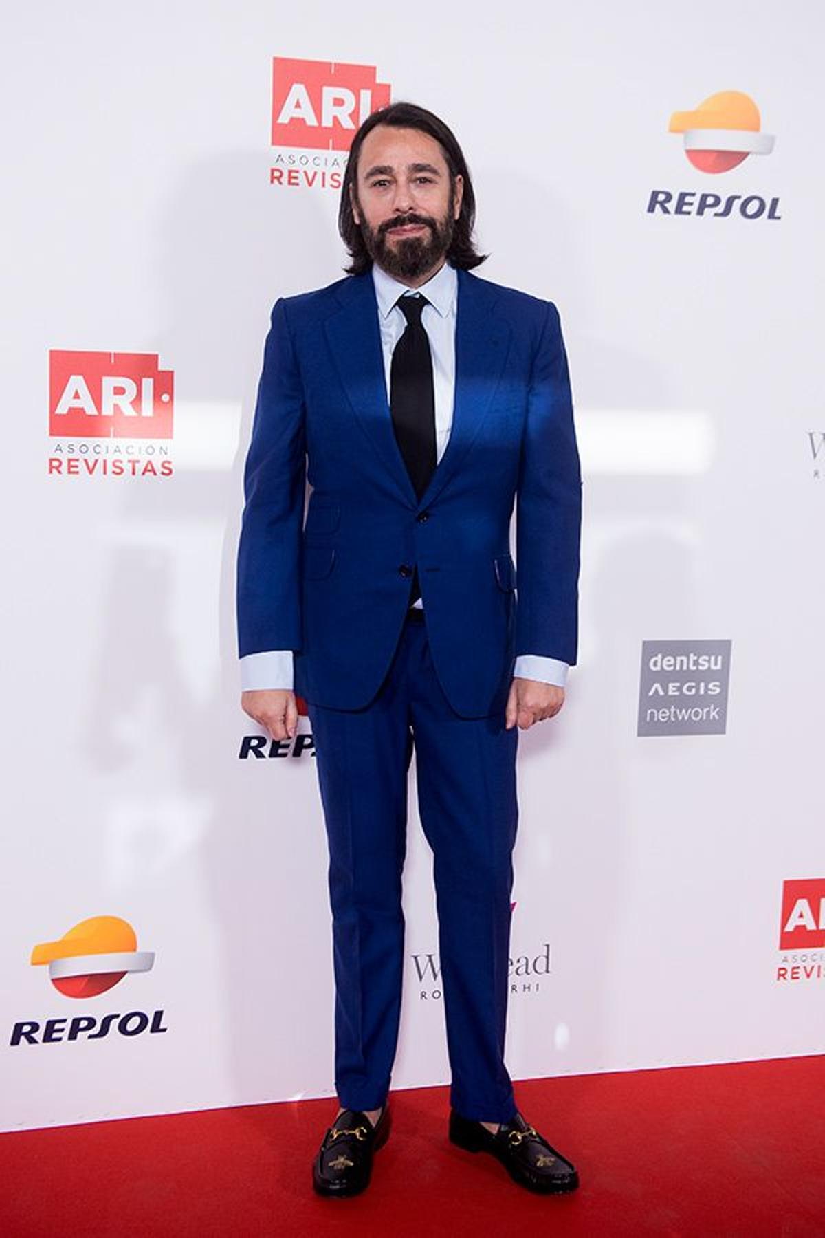 Juanjo Oliva entregó el Premios ARI de moda