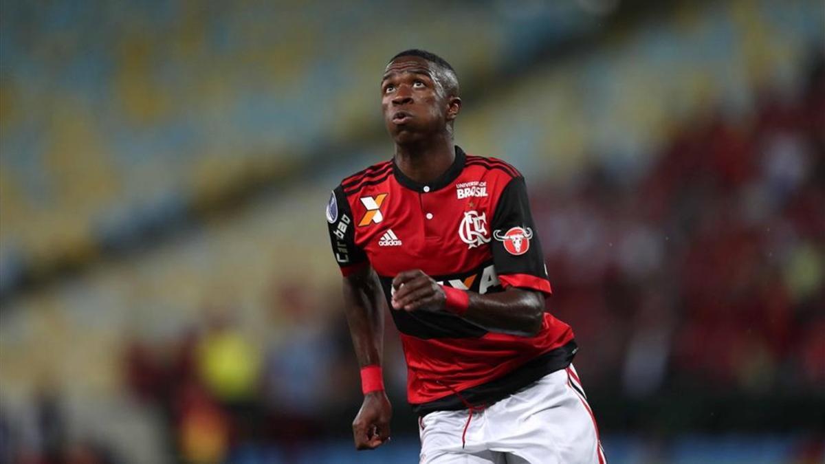 Vinicius Junior tiene prisa por vestirse de blanco