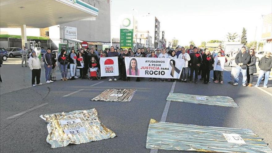 Más de 200 personas se concentran por el atropello mortal de Benicarló