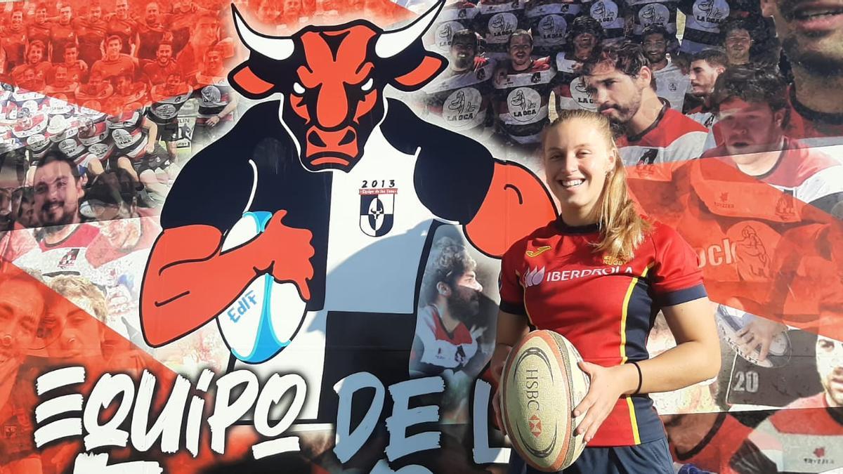 Zahia Pérez posa con la camiseta de la selección española.