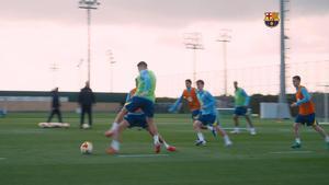 El Barça vuelve a los entrenos con la vista puesta en la remontada
