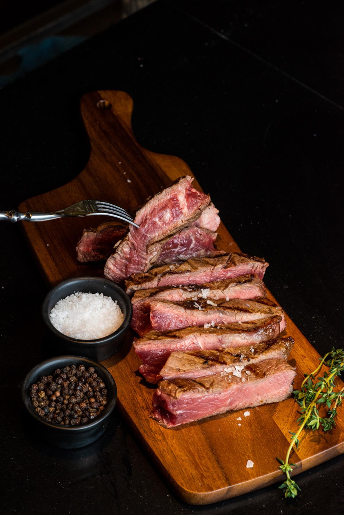 Angus trabaja con las mejores carnes