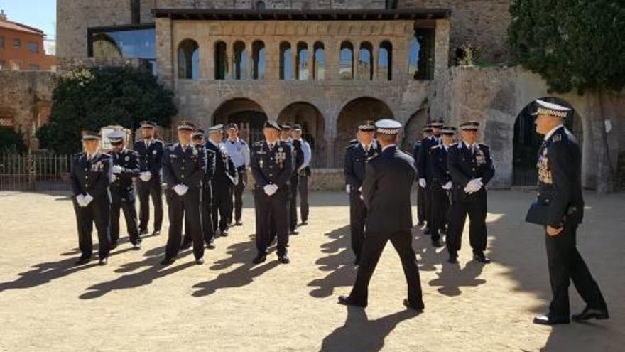 Celebració de la festivitat de la policia local ganxona d&#039;aquest any, que va tenir lloc el 5 d&#039;abril.