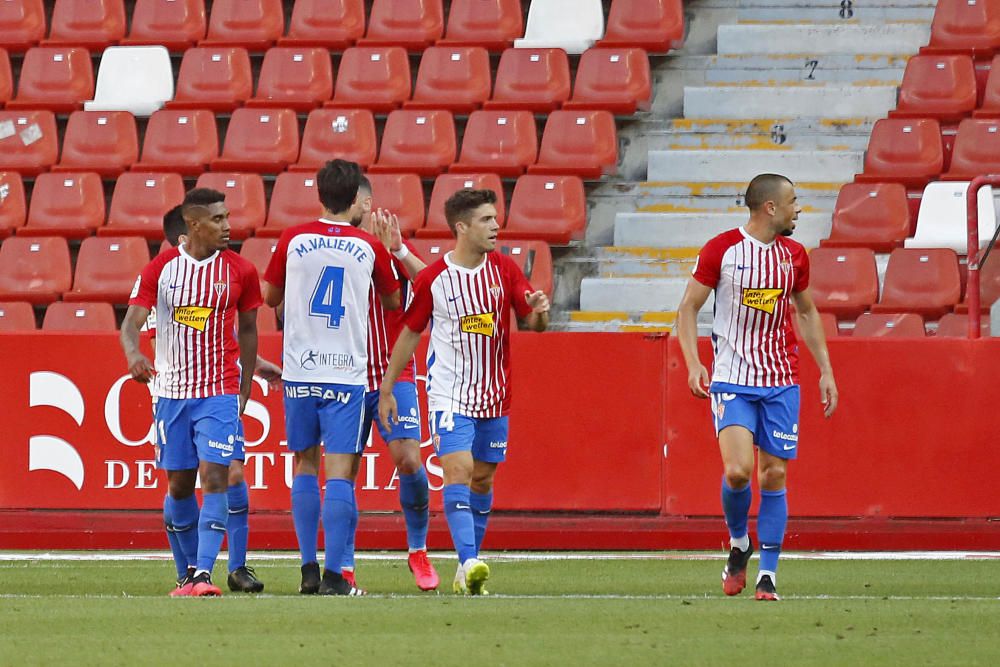 Partido del Sporting y el Málaga CF de la Liga SmartBank.