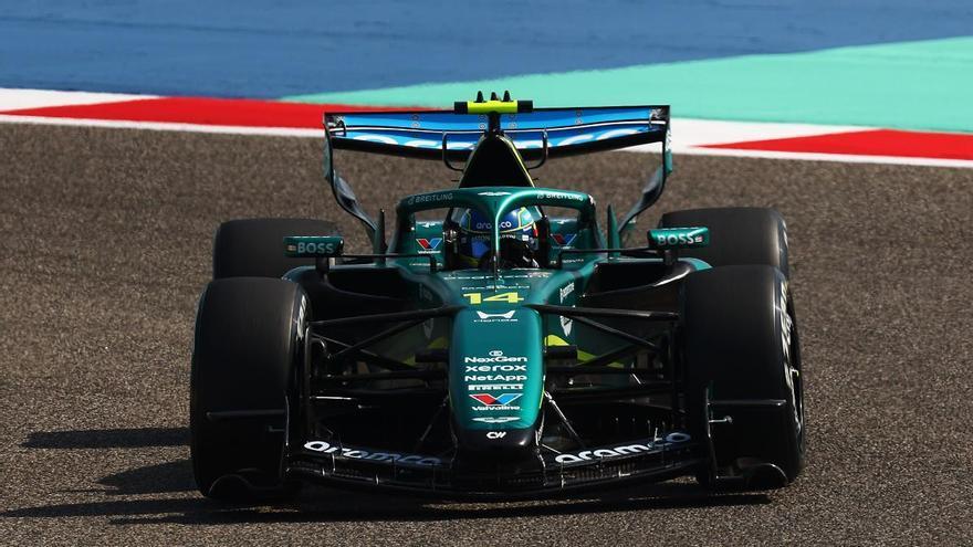 Alonso, sólido y sin problemas con Aston Martin en Bahrein