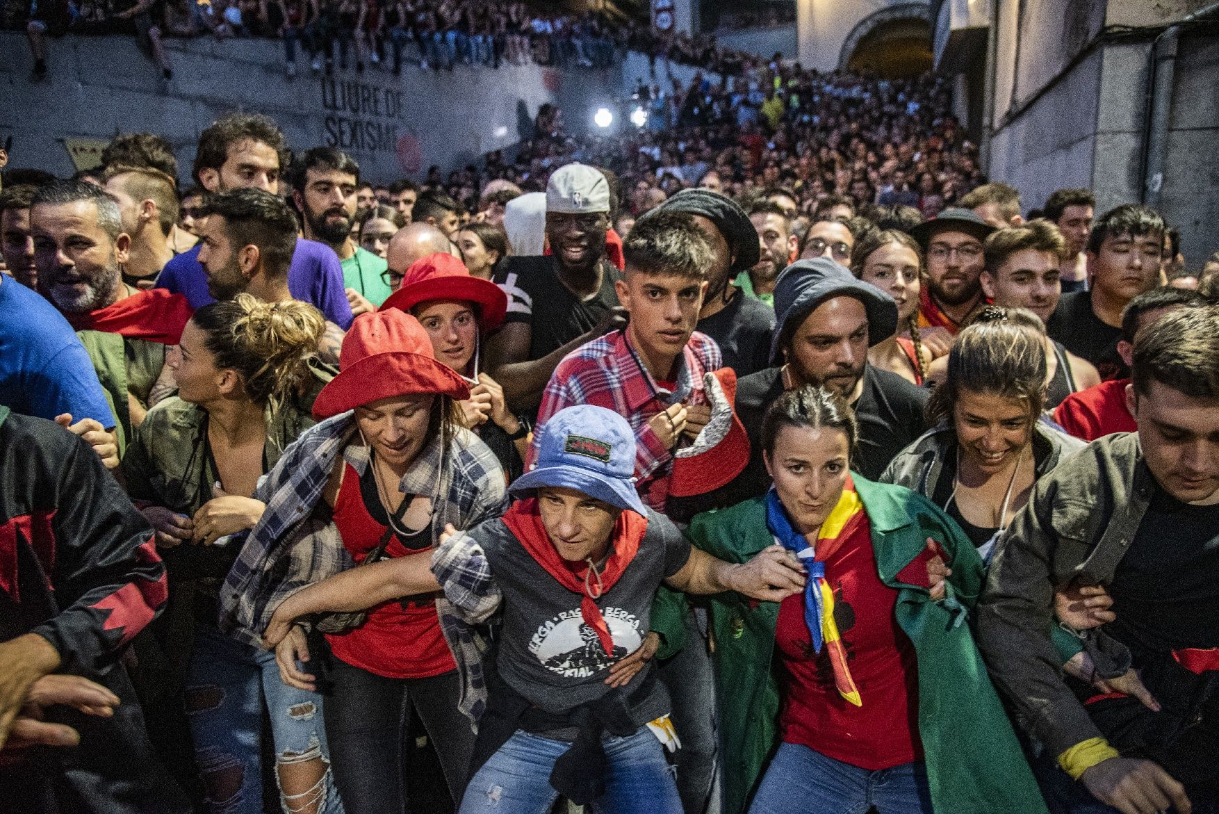 La Patum diu adeu amb èxit i una sorpresa dolça pels 400 anys