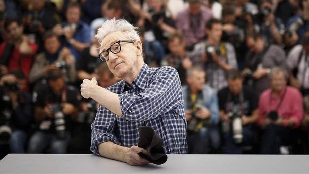 Woody Allen, tras la presentación de 'Irrational man', ayer en Cannes.