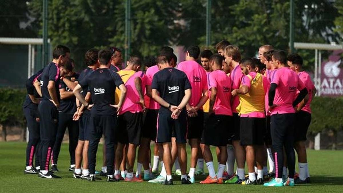 La plantilla del Barça se conjura para ganar ante el Ajax y disipar las dudas