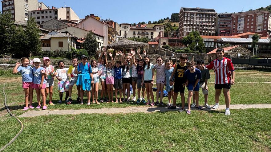 Los hospitales asturianos atienden casos de desmayos y mareos por la ola de calor, que este domingo convertirá a la región en un horno: esta es la increíble temperatura que se espera