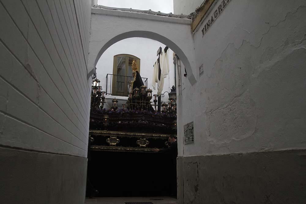 La hermandad de la Soledad en carrera oficial