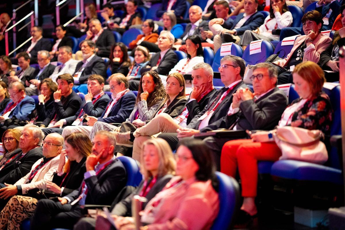 Äsistentes a REDIT Summit.